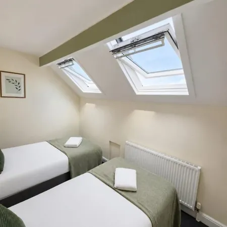بيت للعطل Retreat Sleeps 5